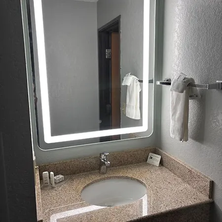 Americinn By Wyndham Albert Lea Extérieur photo
